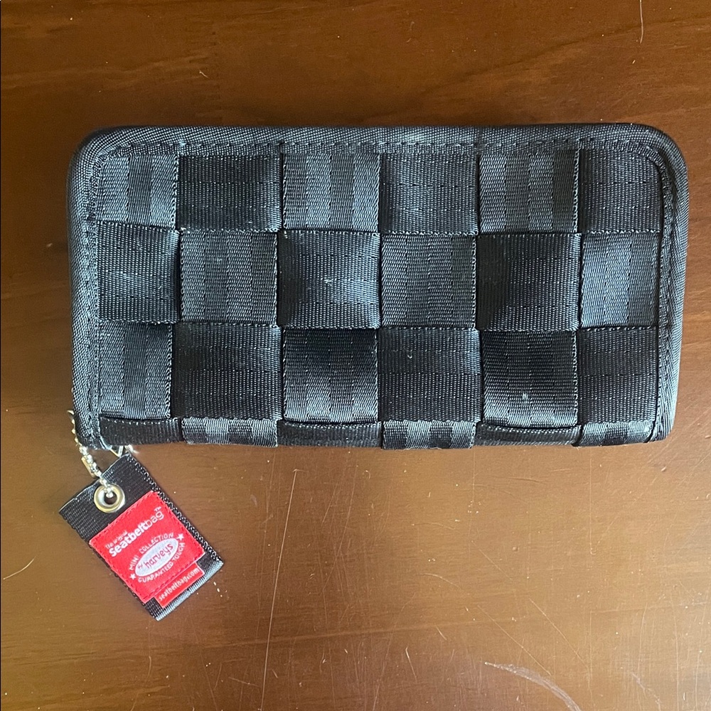 Harveys black woven full-size wallet